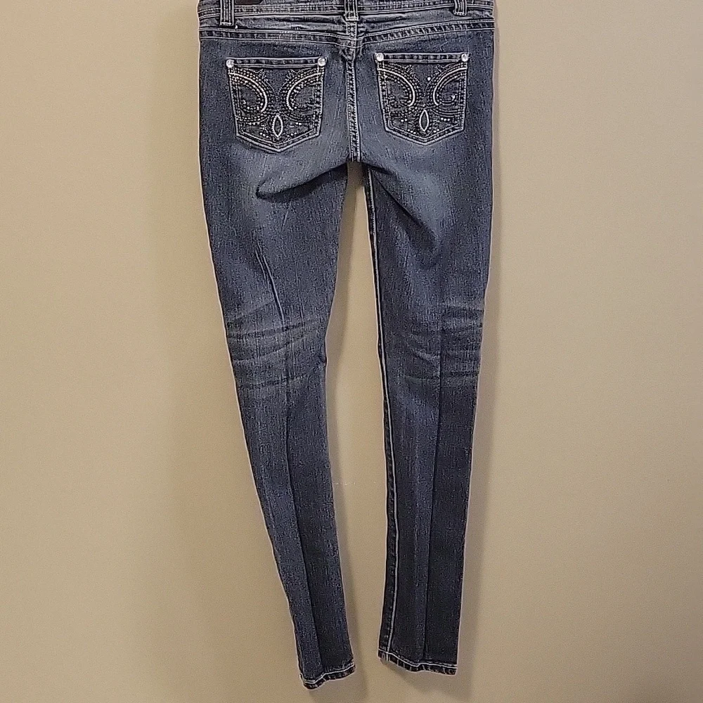 London Ripped Jeans - Picture 4 of 5